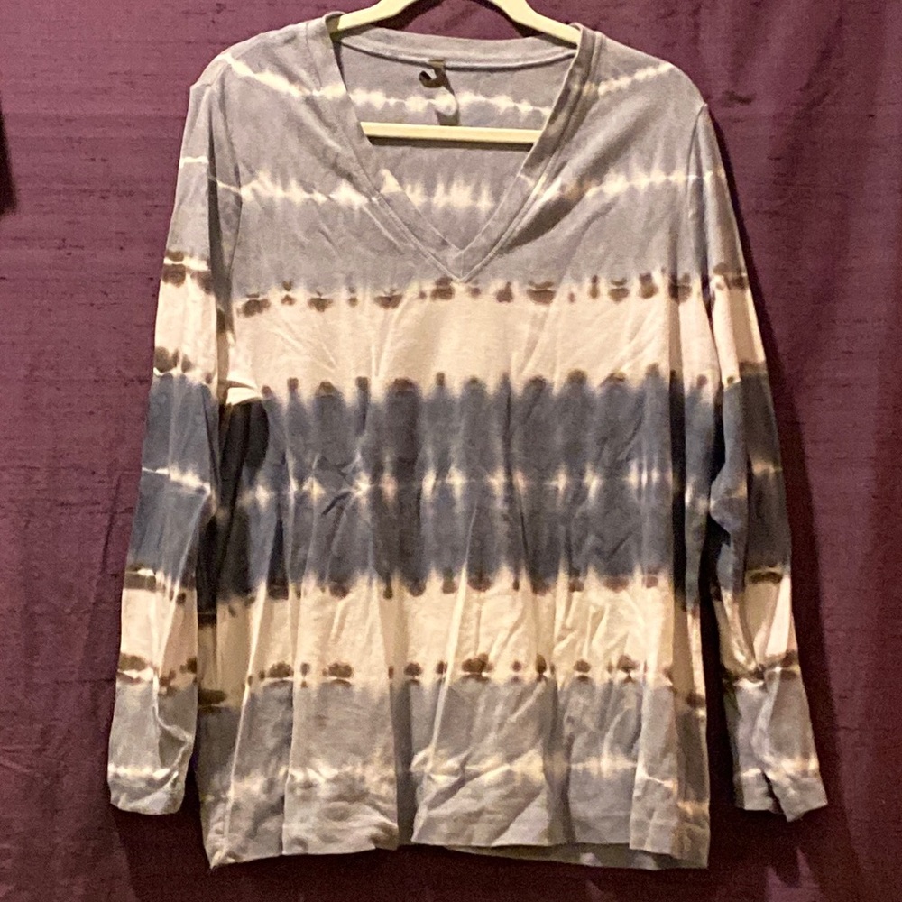 Tie Dyed V-neck T-shirt